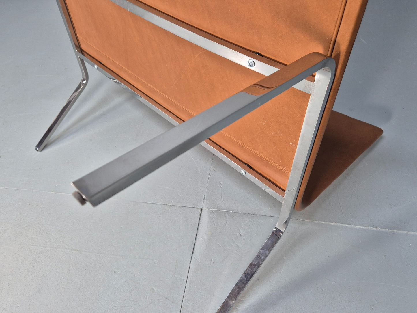 Vintage Tacchini Leather Lounge Chair Chrome Frame Modern Design EB9949