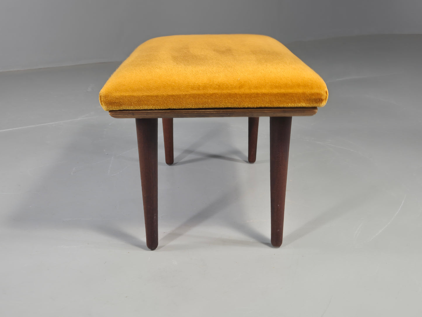Vintage Mid Century Footstool Gold Velour Upholstery Teak Legs 60s Retro EB11576