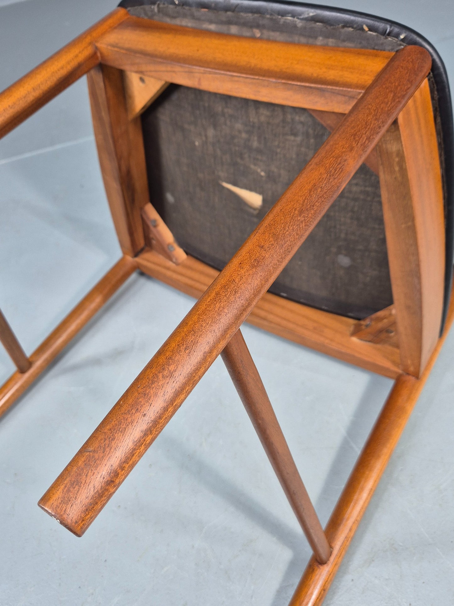 Vintage McIntosh Single Dining Chair Teak Vinyl Roundette Model Retro EB12180