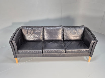 Vintage 3 Seater Sofa Black Leather and Vinyl 1980s Retro EB08616