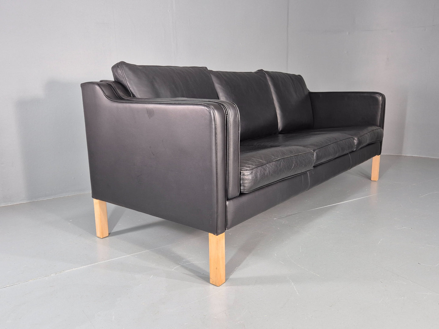 Vintage 3 Seater Sofa Danish Black Leather 1980s Retro Mid Century Style EB11938