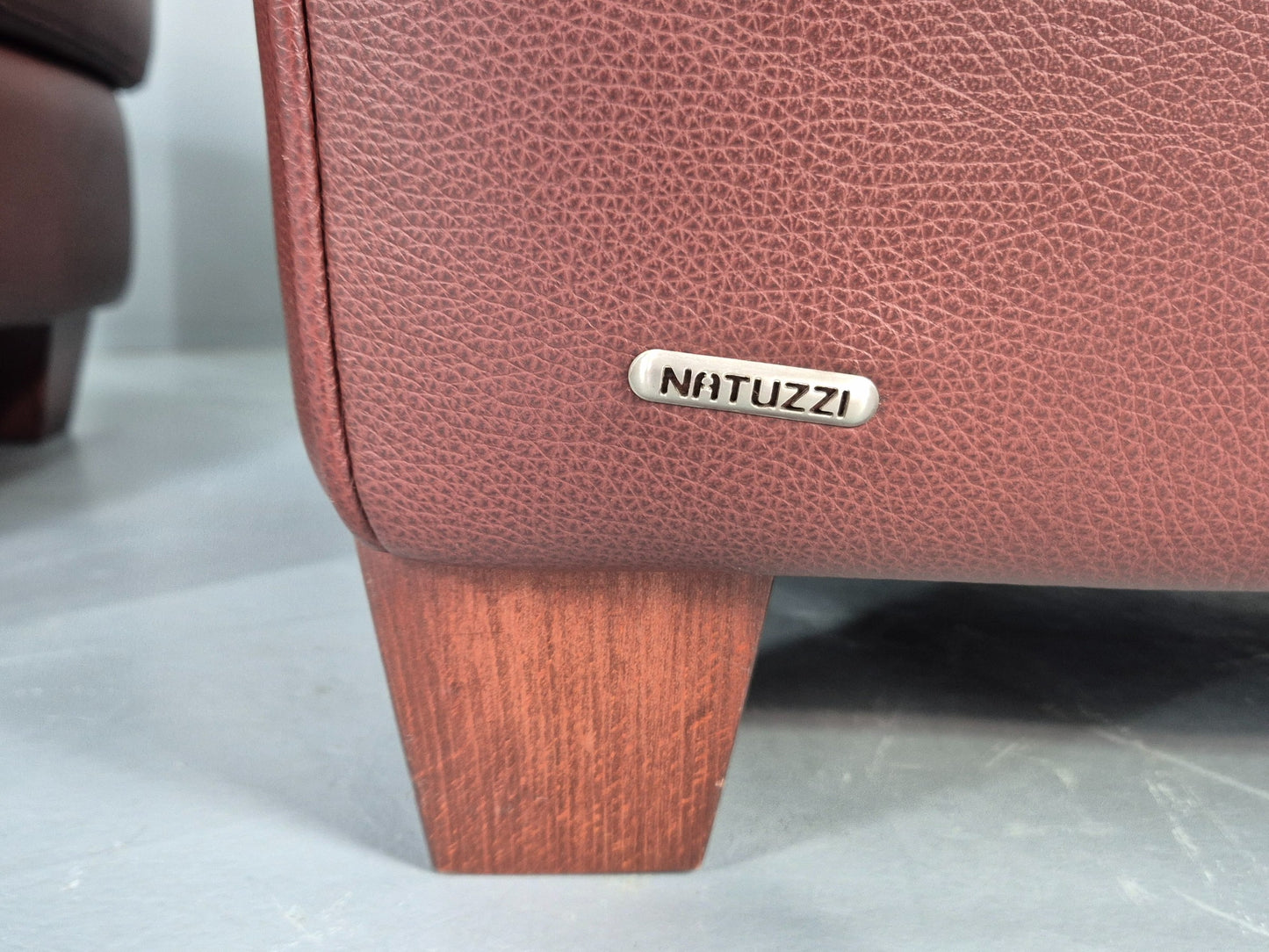 Vintage Natuzzi Chair and Footstool Leather Art Deco Club Style Modern EB12487