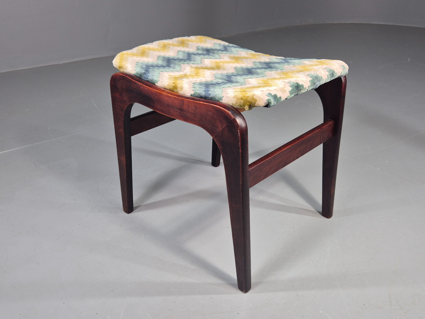 Vintage Mid Century Footstool Danish Design Chevron Pattern 1960s EB12028