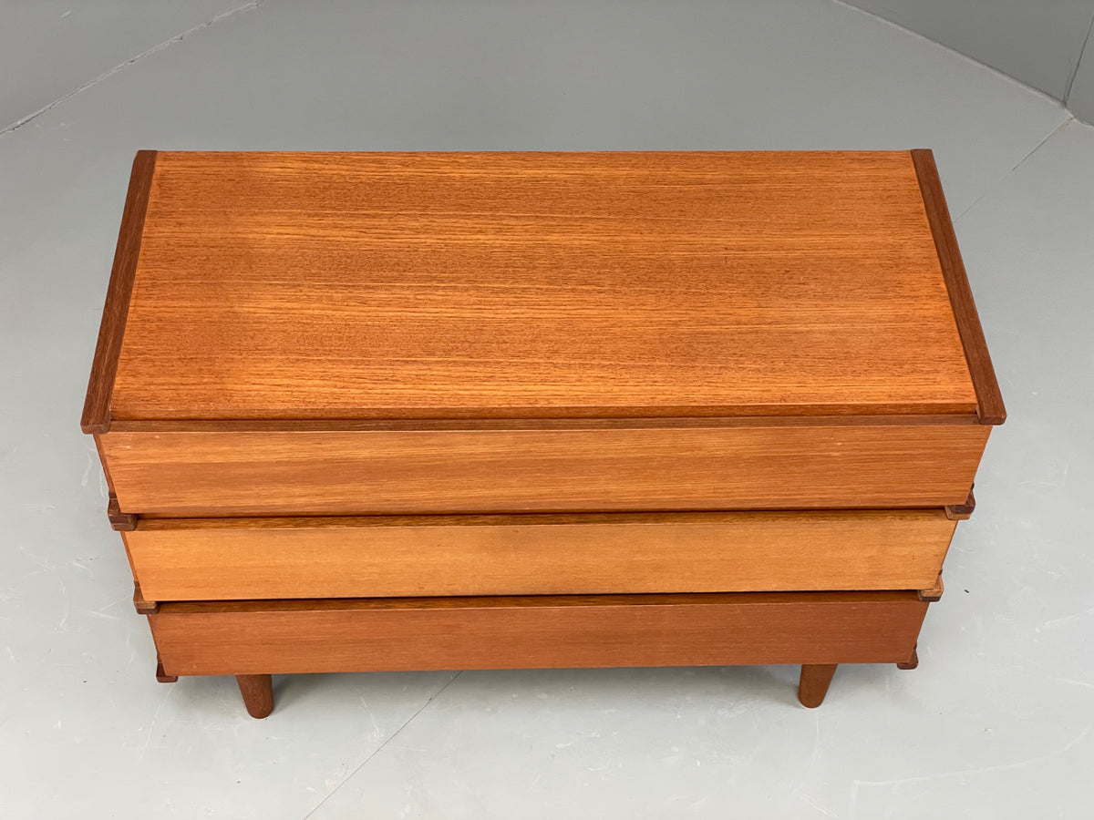 Vintage Chest of Drawers Teak Retro Mid Century White Interior EB13105