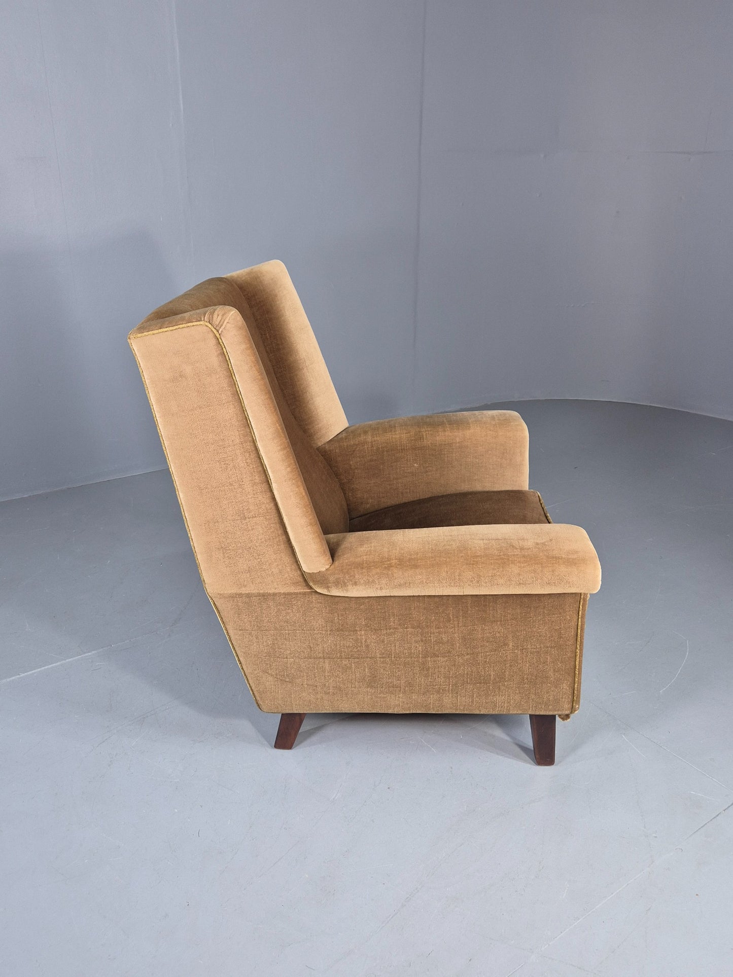 Vintage Mid Century Lounge Chair Danish Design 1960s Retro High Back EB12681