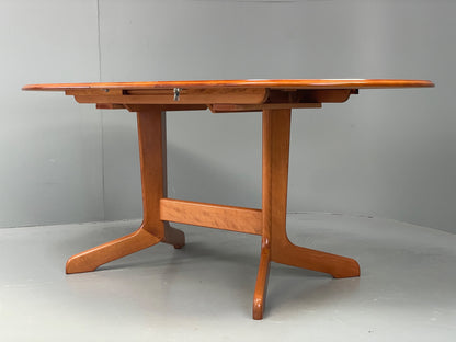 Vintage Teak Dining Table Extending 6 seater Oval 1980s EB12292