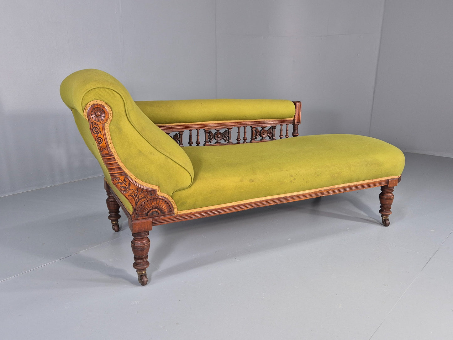 Edwardian Antique Chaise Lounge Green Velvet Velour Oak Frame  EB12458