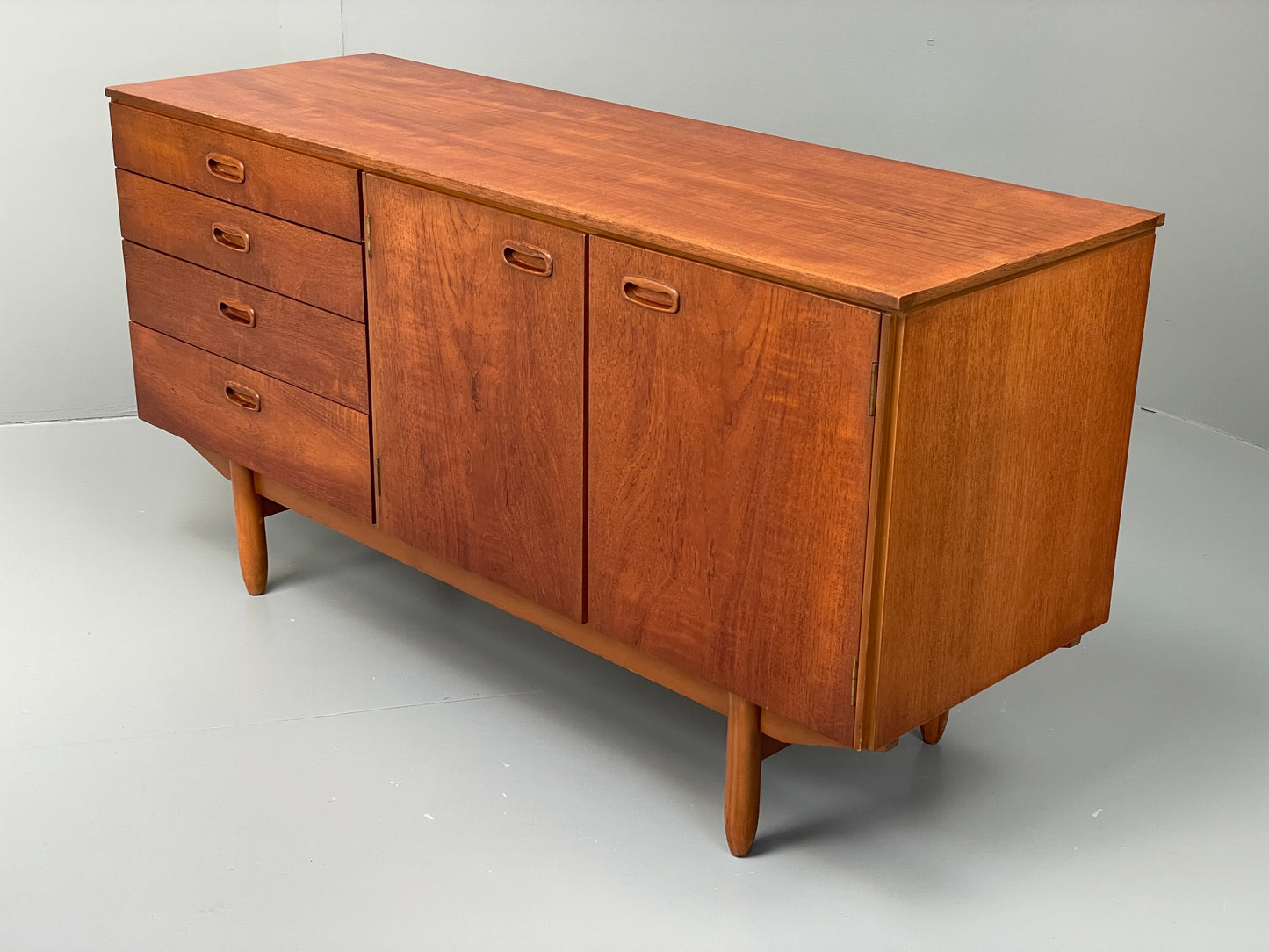 Vintage Sideboard Teak 1960s By Validity Furniture Mid Century Shelving EB12613