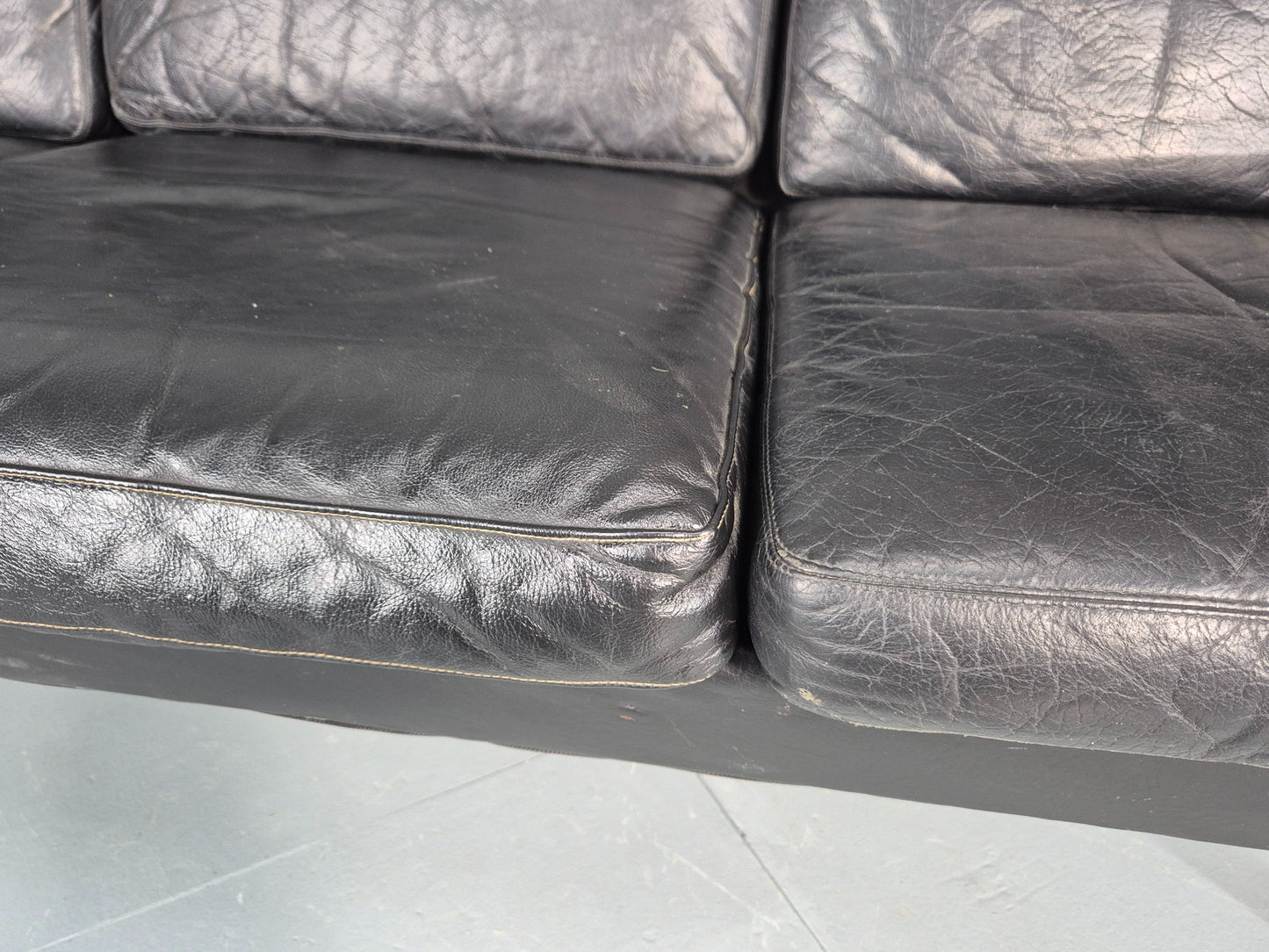 Mid Century 3 Seater Sofa Danish 1960s Black Leather Retro Modern Design EB11355