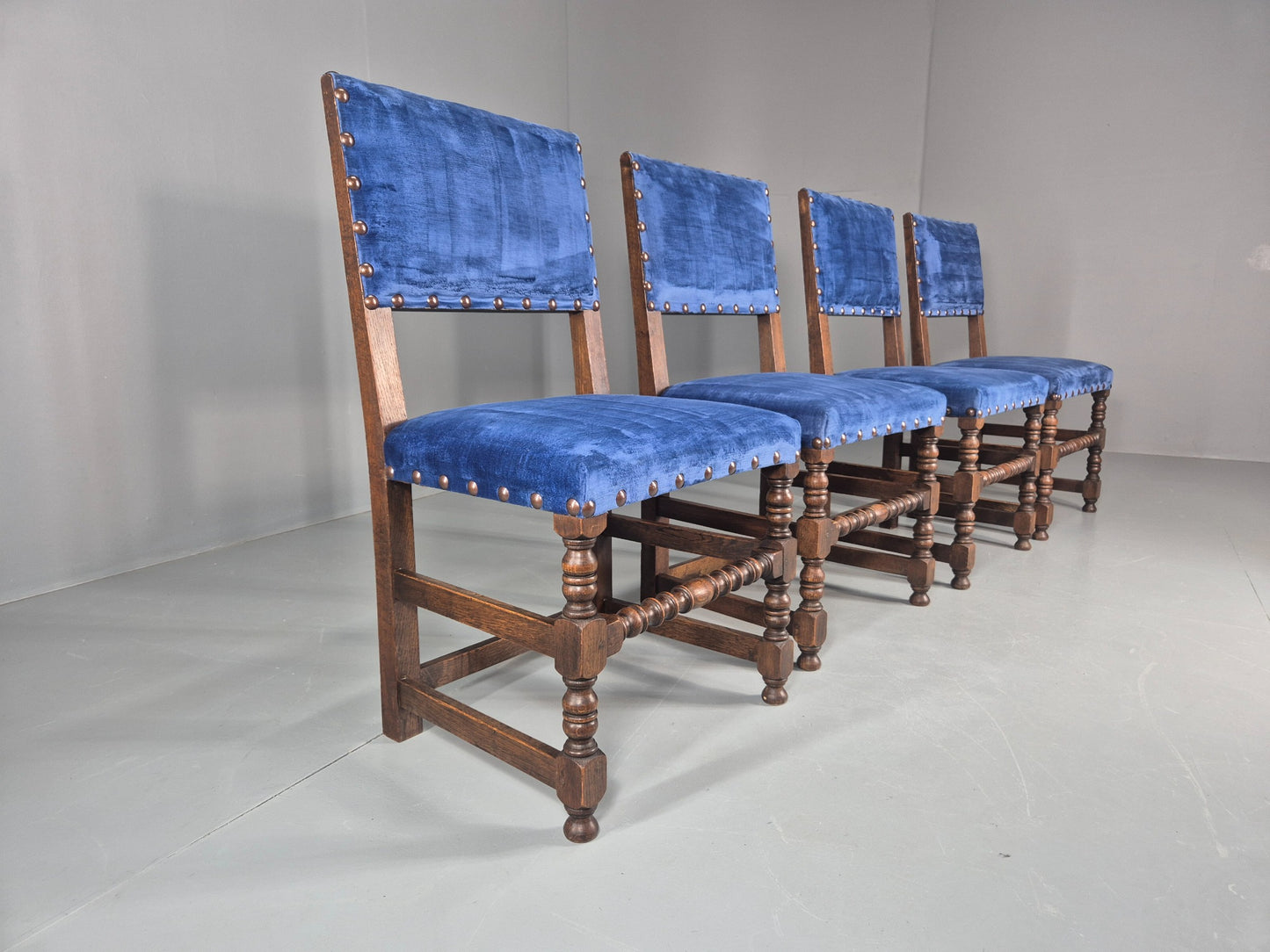 Antique Louis XIII Style Oak Dining Chairs Blue Velour Upholstery EB12795