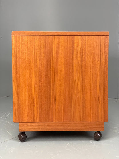 Vintage Teak Media Unit G Plan 1970s Sliding Shelf TV Unit EB12069