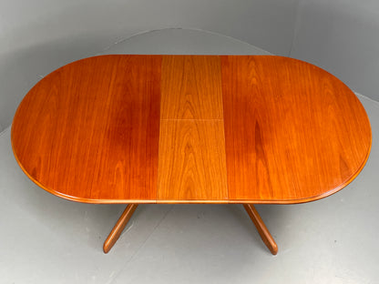 Vintage Teak Dining Table Extending 6 seater Oval 1980s EB12292