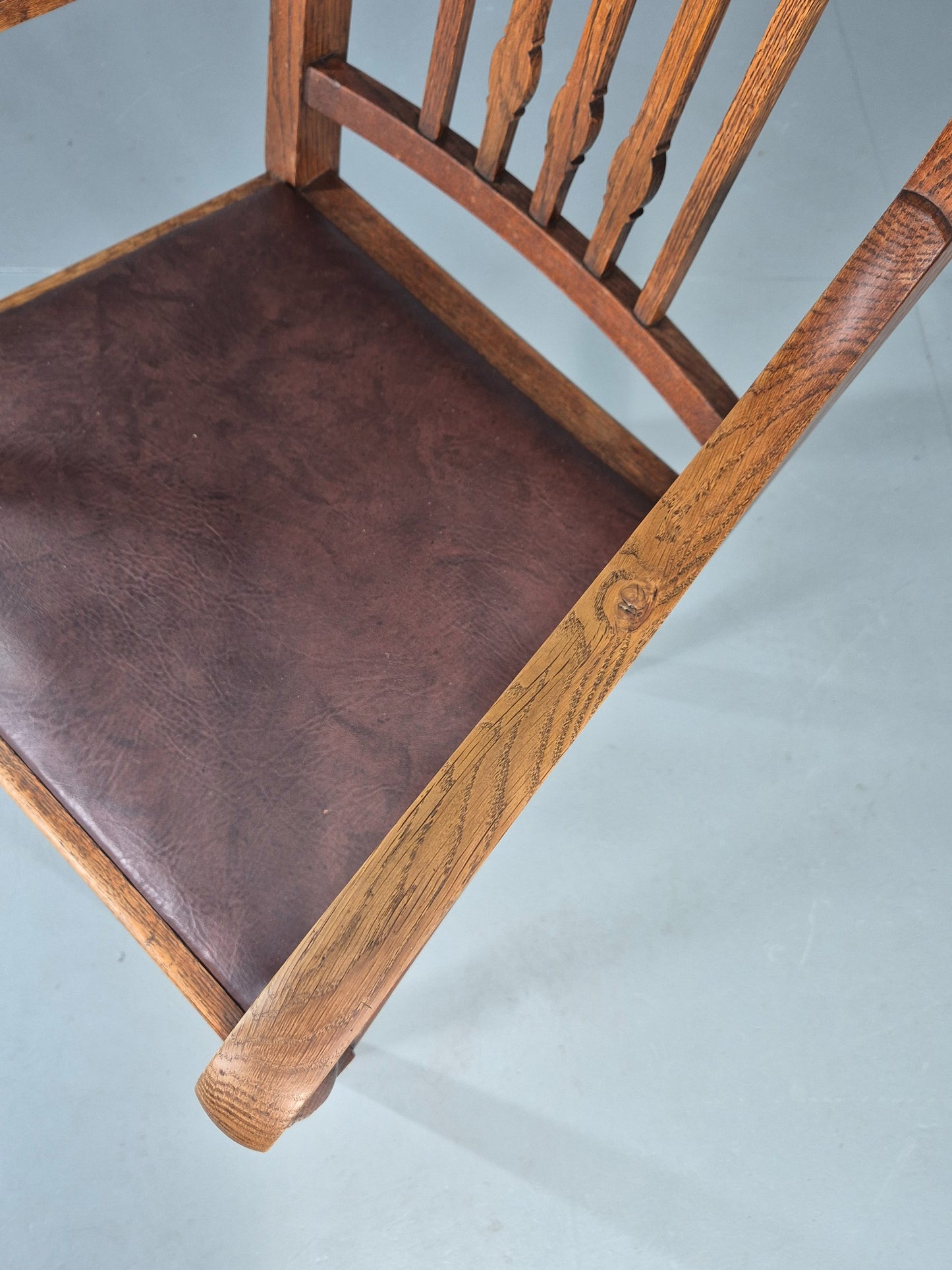 Antique Oak Elbow Chair Arts and Crafts Edwardian Vinyl Seat  EB12525