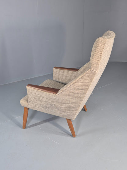 Vintage Mid Century Lounge Chair Danish Design Teak legs and Arms 1950s Retro  EB12320