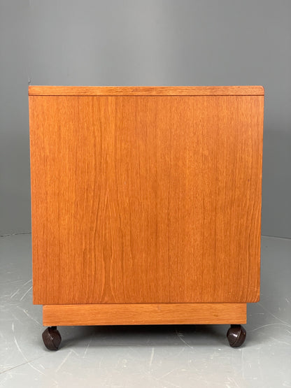 Vintage Teak Media Unit G Plan 1970s Sliding Shelf TV Unit EB12069