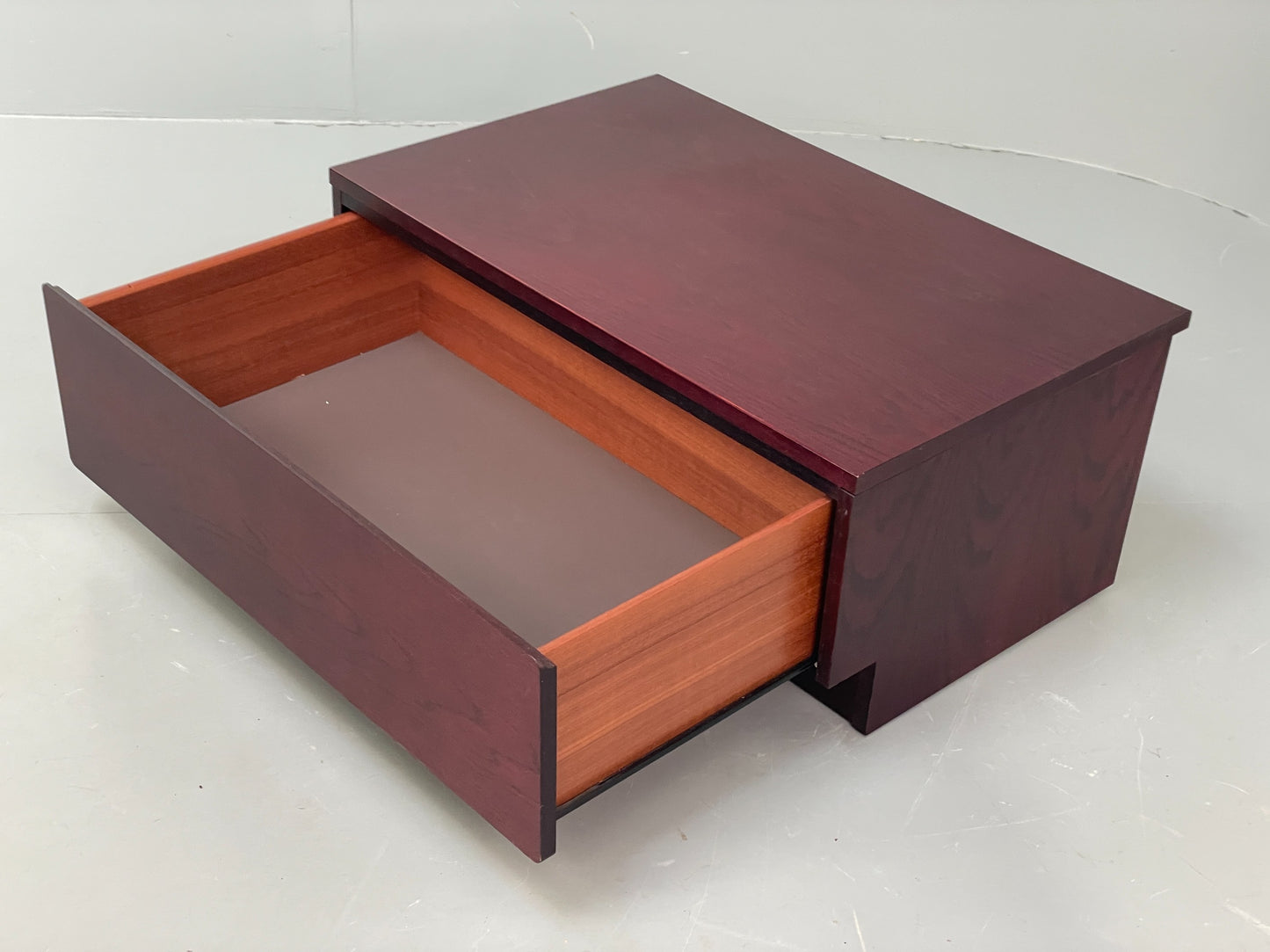 Vintage TV Unit Drawer By Beaver & Tapley Dark Red Oak 1980s EB12197