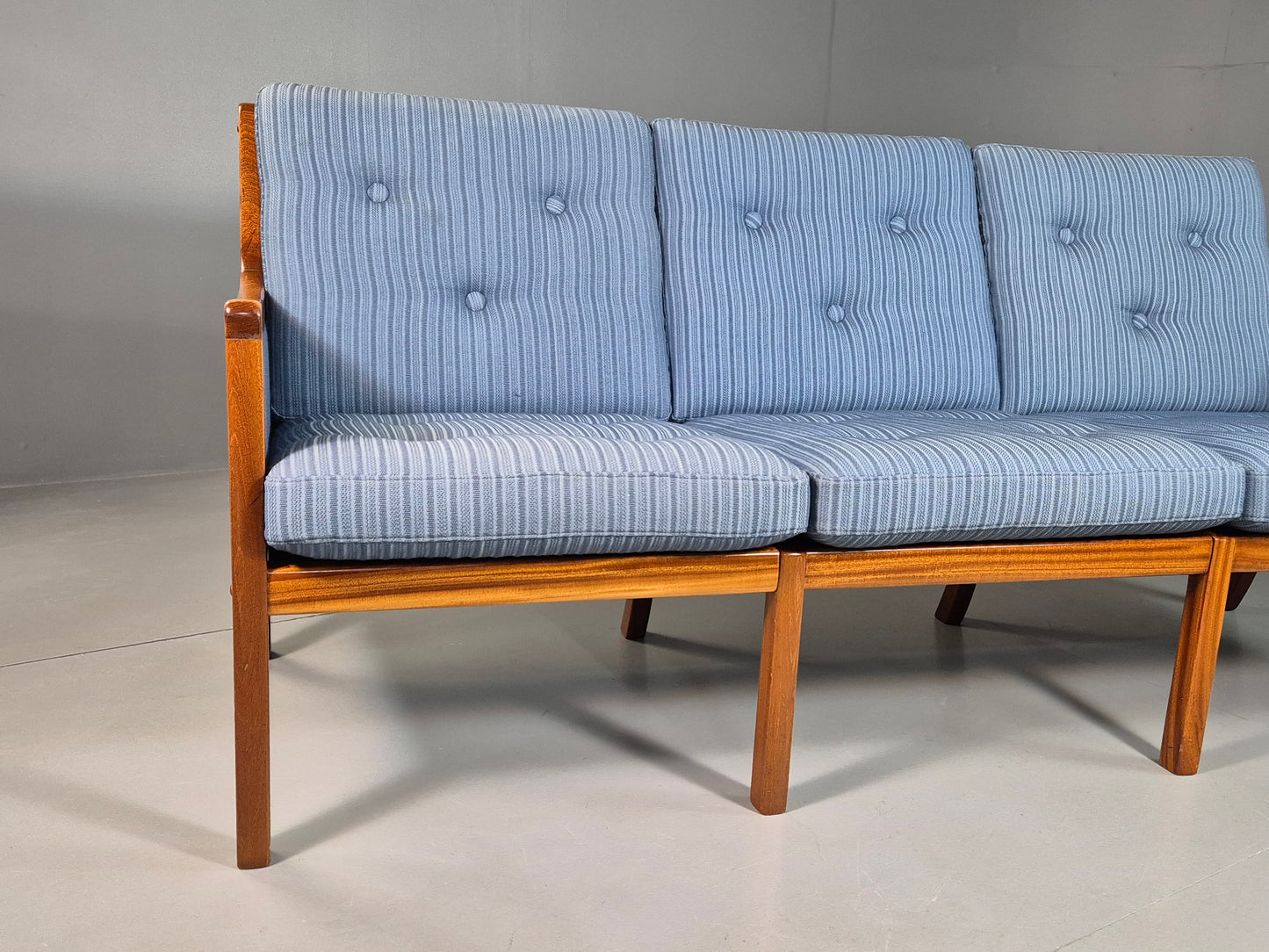 EB6985 Vintage Danish 3 Seat Sofa Blue Mahogany Wanscher Retro MCM M3SS