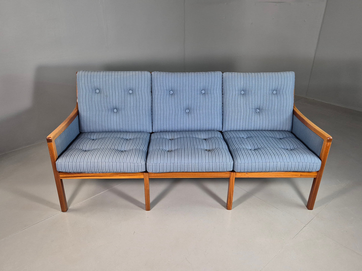 EB6985 Vintage Danish 3 Seat Sofa Blue Mahogany Wanscher Retro MCM M3SS