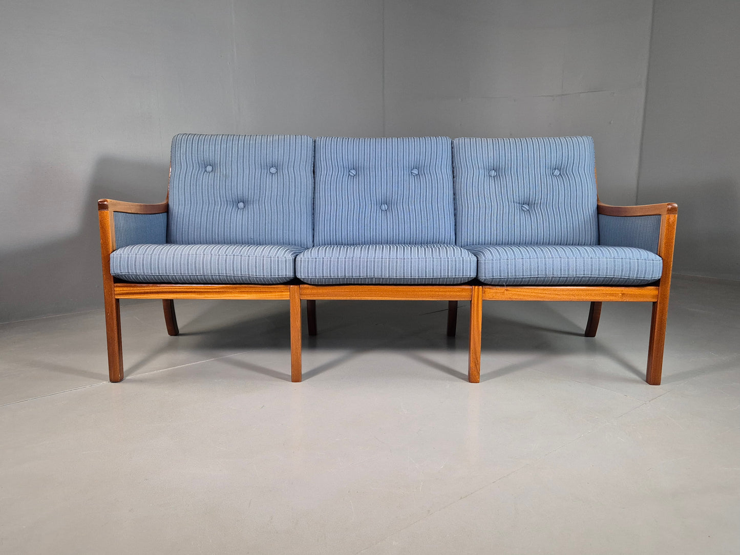 EB6985 Vintage Danish 3 Seat Sofa Blue Mahogany Wanscher Retro MCM M3SS