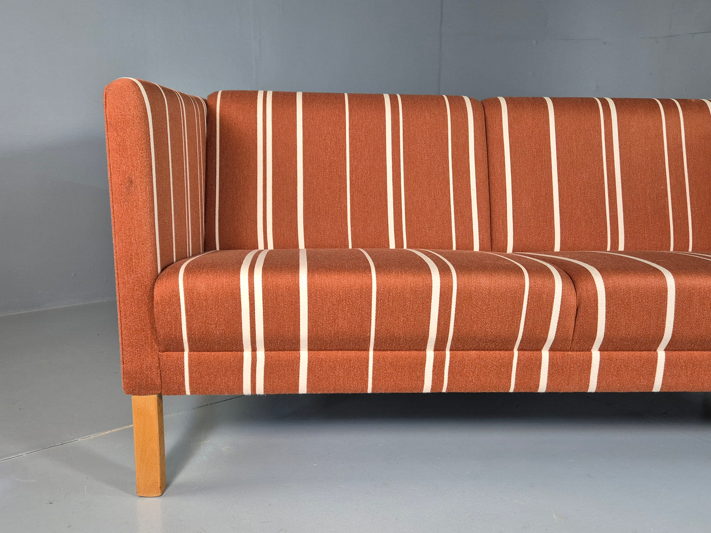 EB7272 Vintage Danish 2 Seat Sofa Russet Red Stripe Wool MCM Retro Art Deco M2SS