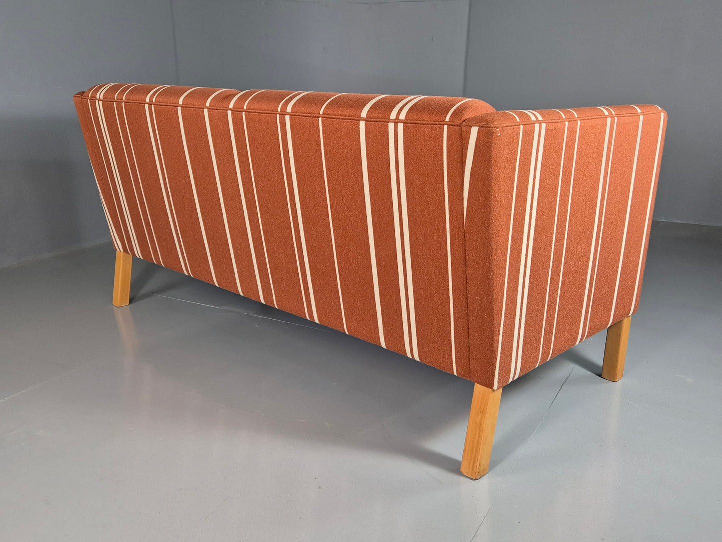 EB7272 Vintage Danish 2 Seat Sofa Russet Red Stripe Wool MCM Retro Art Deco M2SS