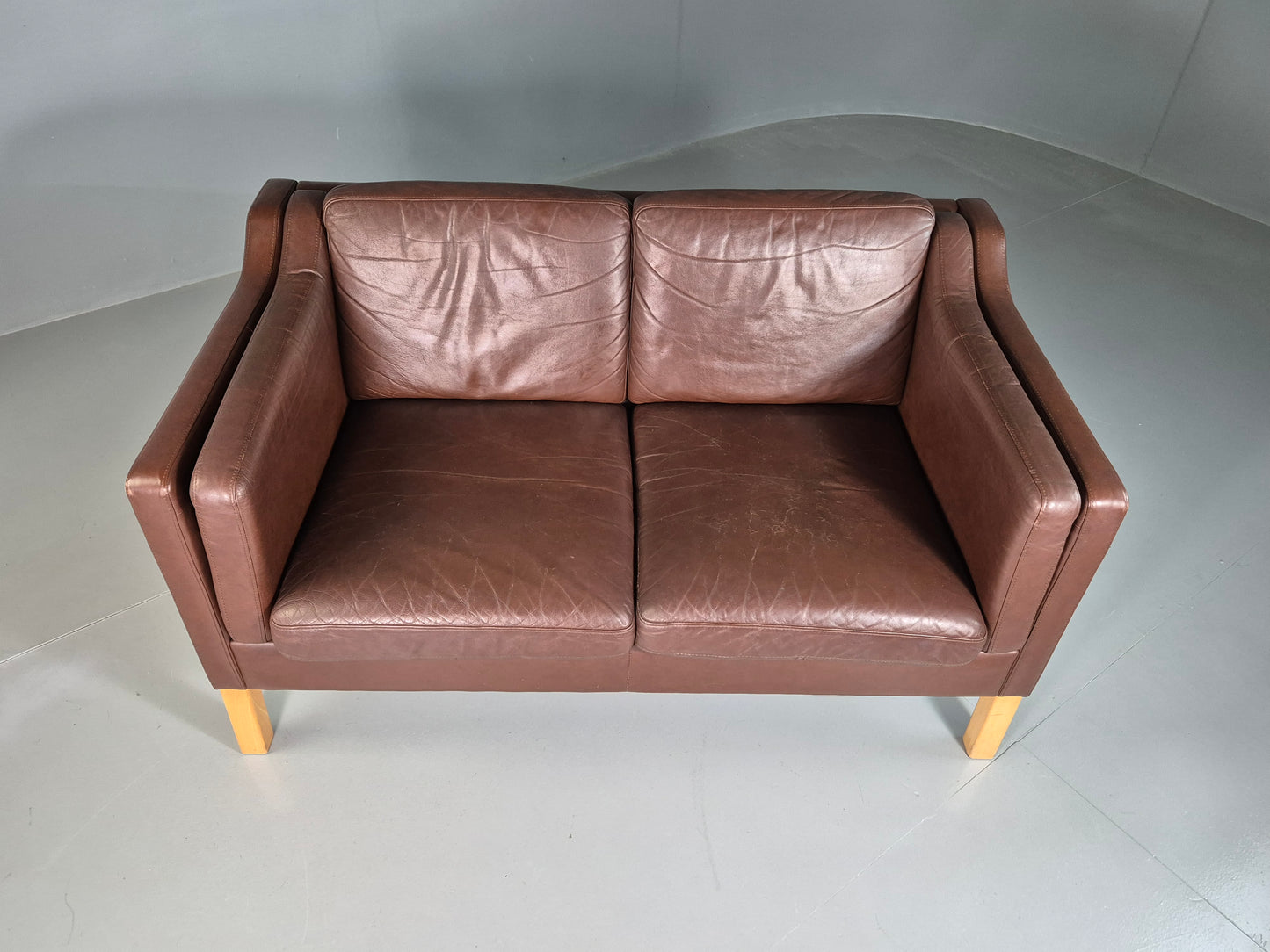 EB7303 Vintage Danish 2 Seat Sofa Brown Leather Mogensen Style Retro MCM M2SS