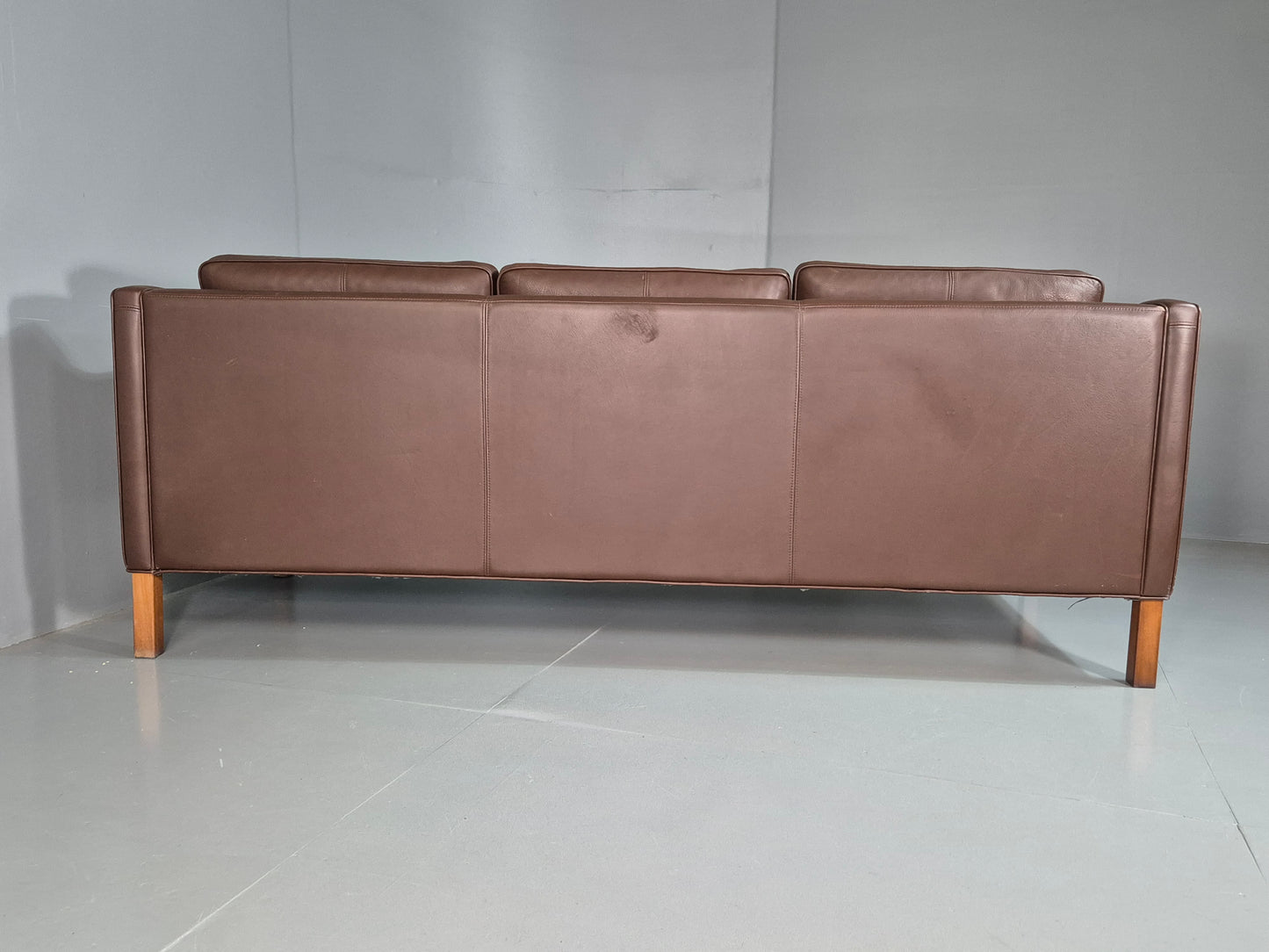 EB7315 Vintage Danish 3 Seat Sofa Brown Leather Mogensen Shape Retro MCM M3SS