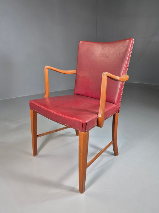 EB7329 Vintage Elbow Chair Beech Frame Red Vinyl 1950s Retro MCM MNOR