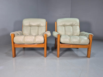 2 Vintage Ekornes Montana Lounge Chairs Teak Frames 1980s Retro MCM EB07995