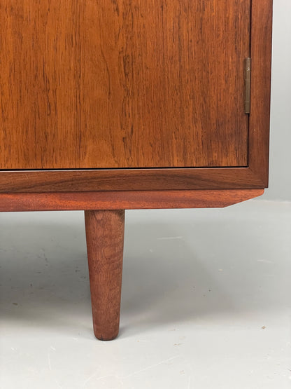 Vintage 1960s Sideboard Cabinet Danish Mid Century Darkwood Shelving EB12922
