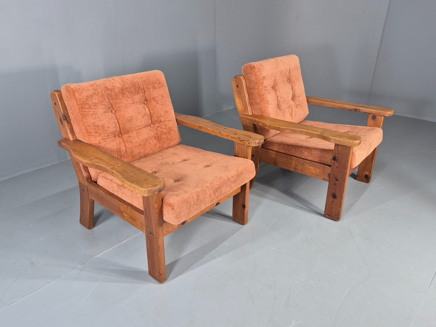 2 Vintage `Armchars Scandinavian Chunky Pine Frames 1970s Retro EB12777