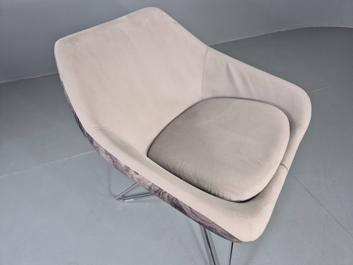 Vintage Retro Lounge Chair Allermuir A642 Two Tone Fabric Modern Design EB12804