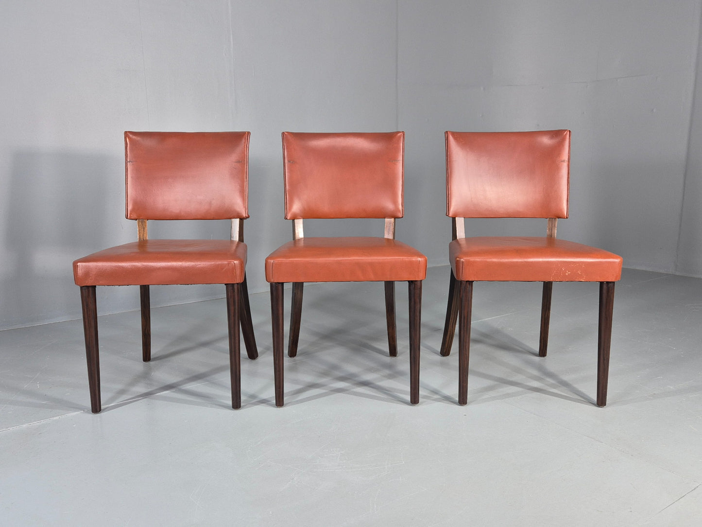 3 Mid Century Style Leather Dining Chairs Rero late 20th Century EB12532