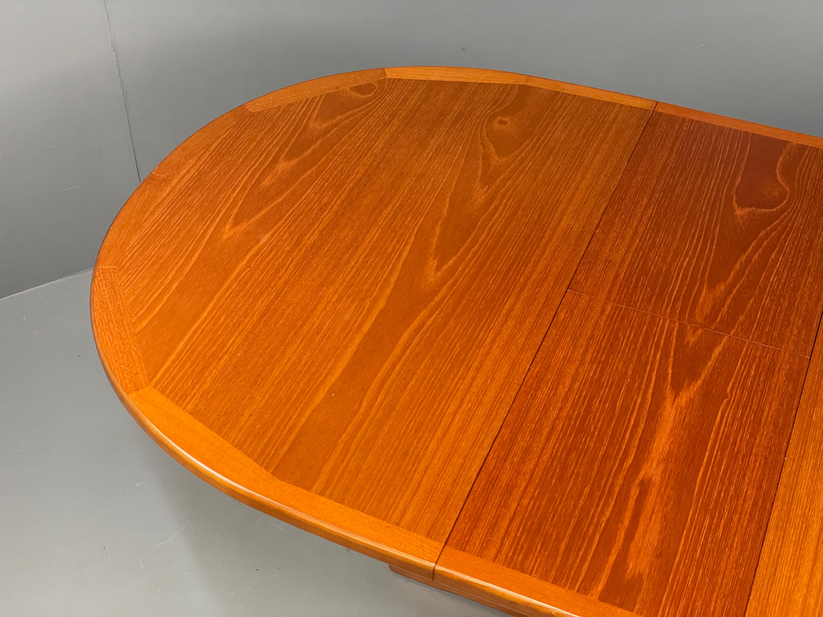 G Plan Dining Table Oval Teak Vintage Retro Extending Kitchen EB13143