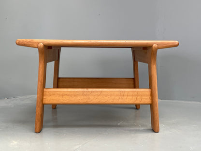 Vintage Oak Coffee Table Retro Danish Design Solid Oak Chunky EB12359