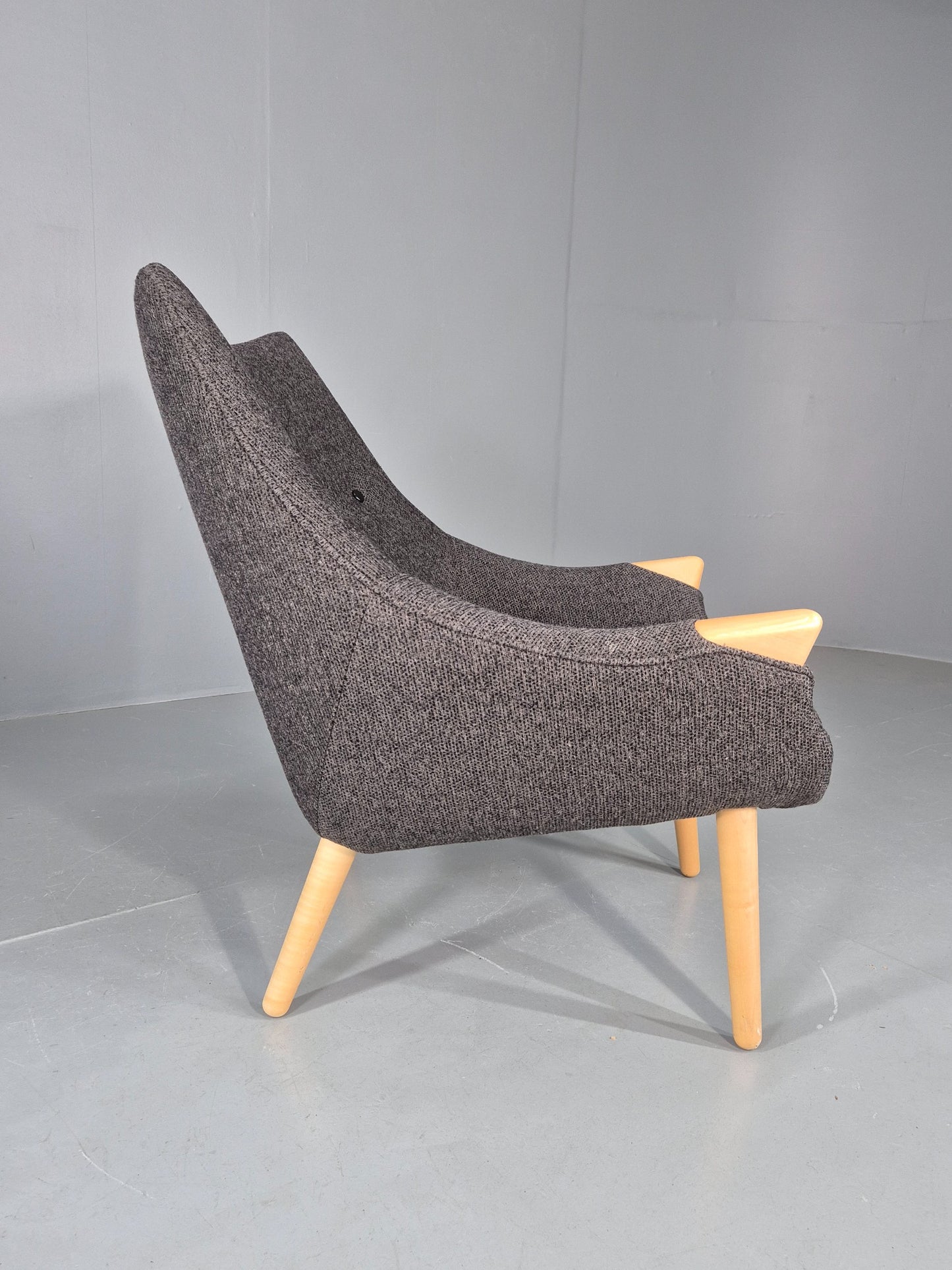 Vintage Mama Bear Matzform Lounge Chair Grey Beech Danish Modern Design EB12316