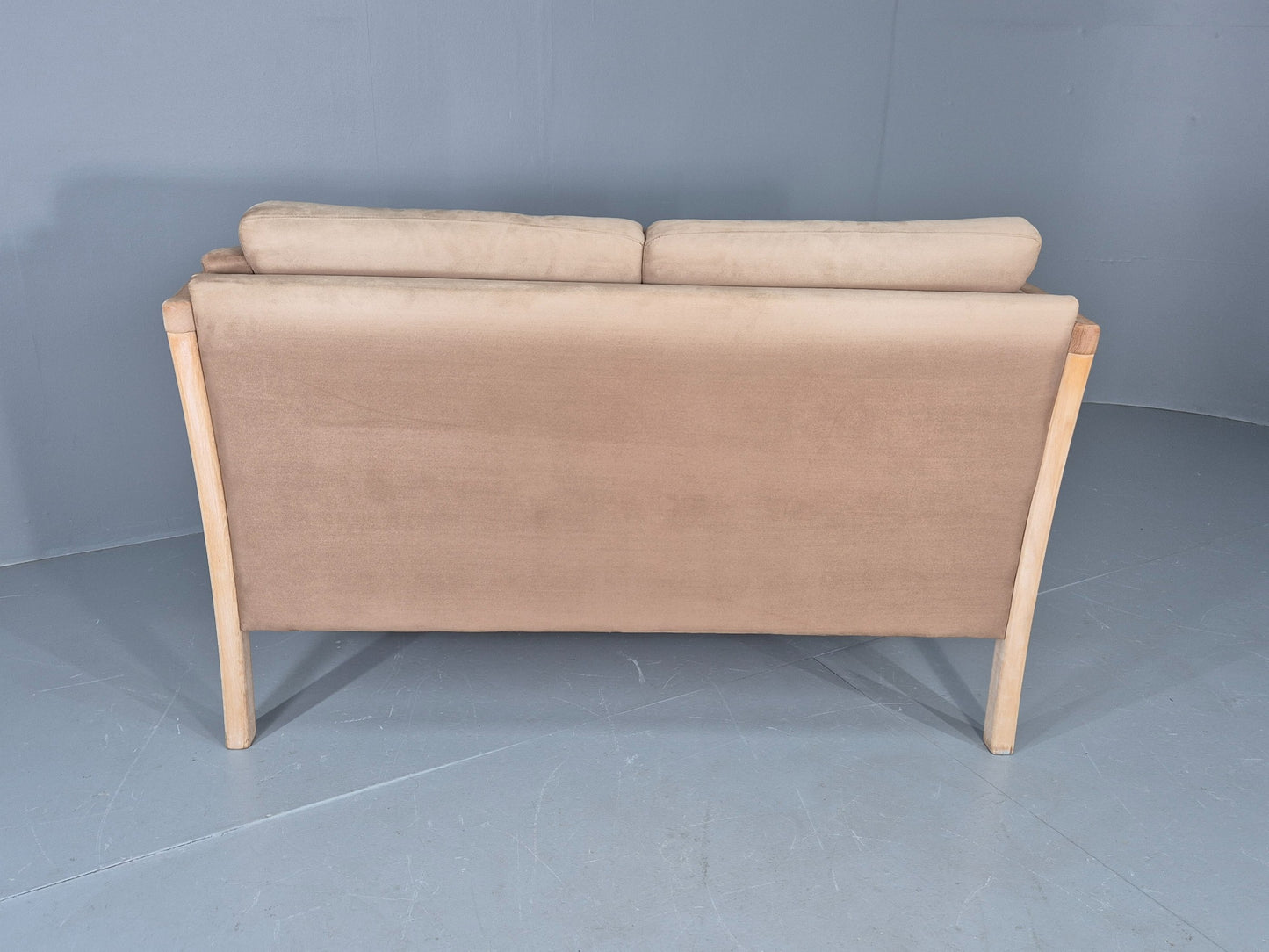 Vintage 2 seater Sofa 1980s Danish Beech Ends Retro Mid Century Modern Eb12561