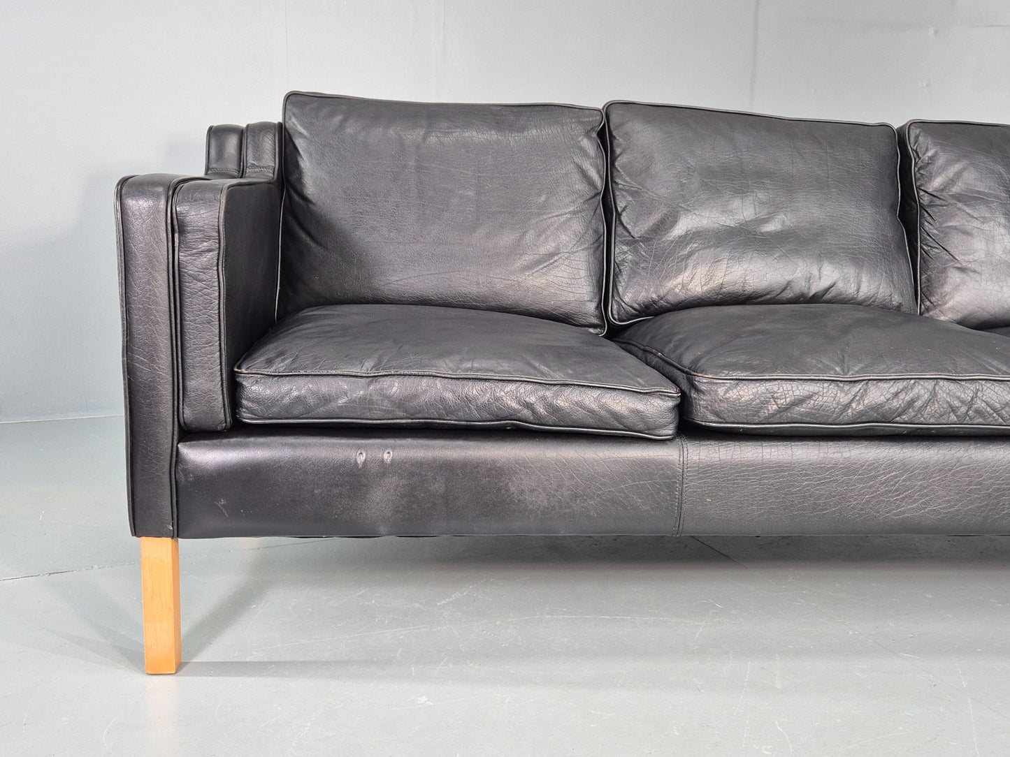 Vintage 3 Seater Sofa Danish Black Leather 1980s Retro MCM Quality EB12434