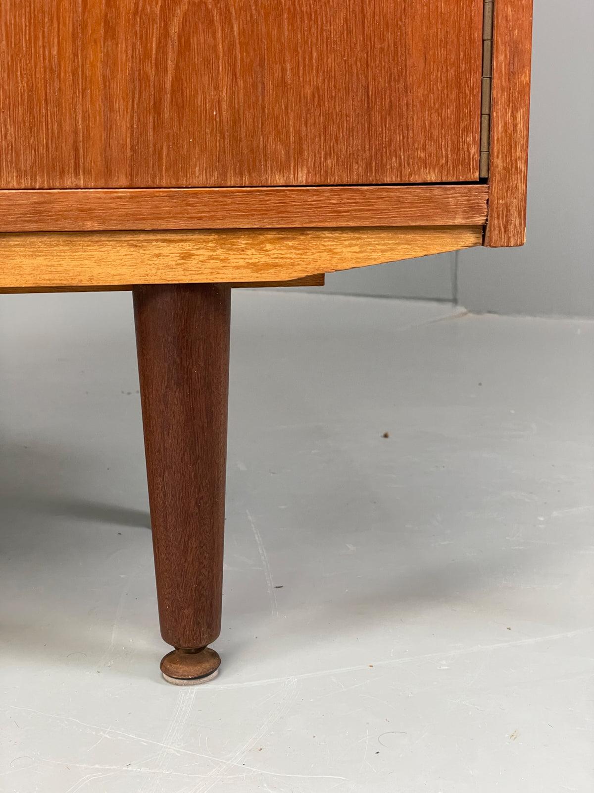 Vintage 1960s Teak Bookcase Mid Century Retro Glazed Mirrored Shelving EB13113