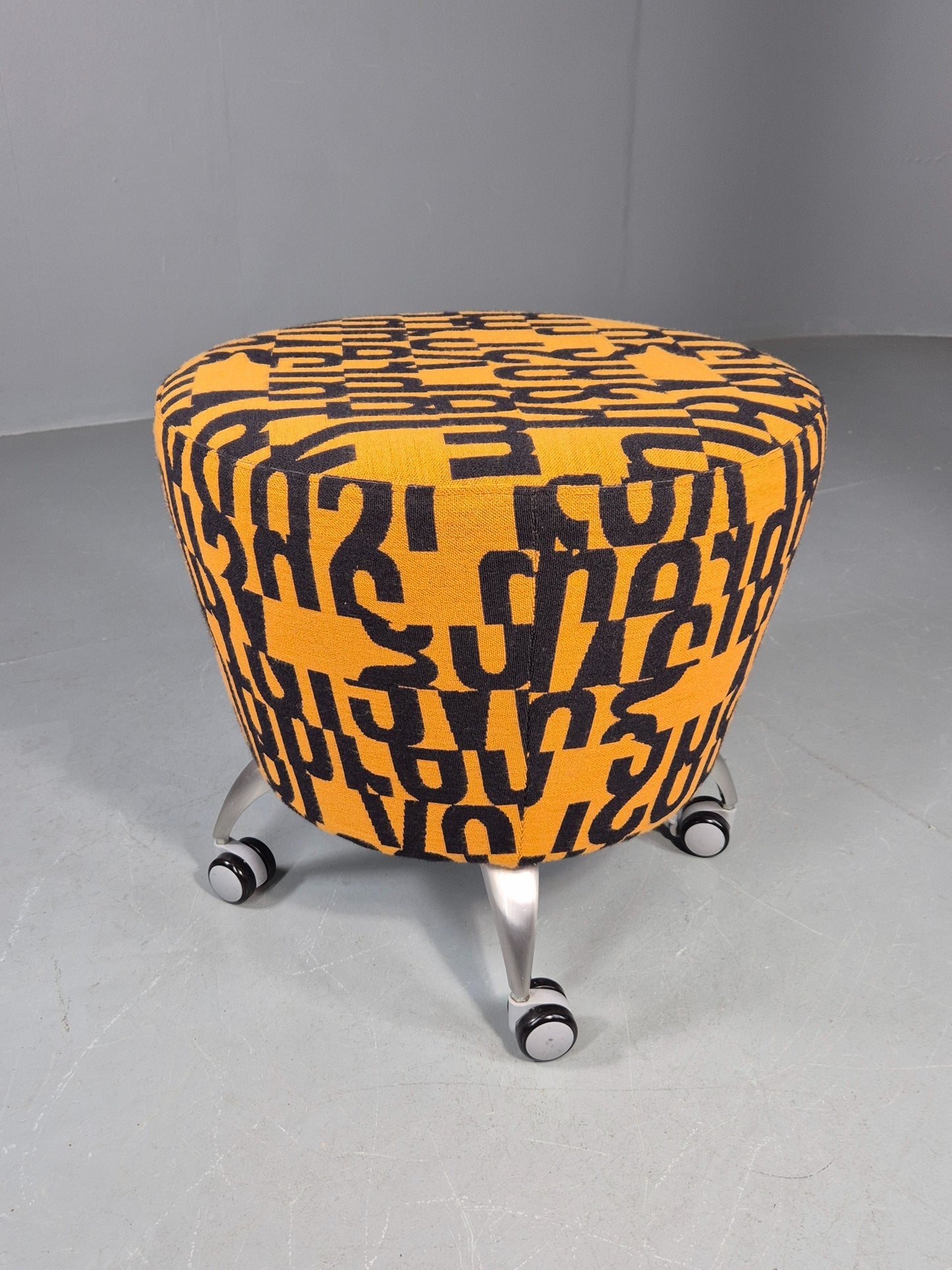 Vintage Orange Box Point Stool Wheely Fun Office Stools EB12236