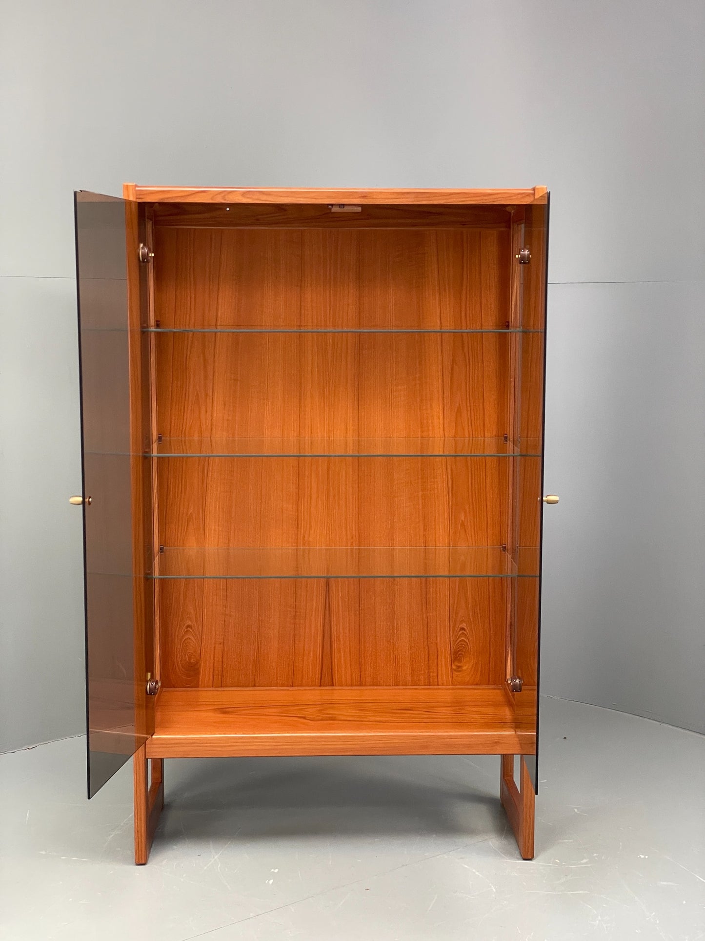 Vintage 1960s Shelving Unit Glazed Solid Teak Turnidge Of London EB12207