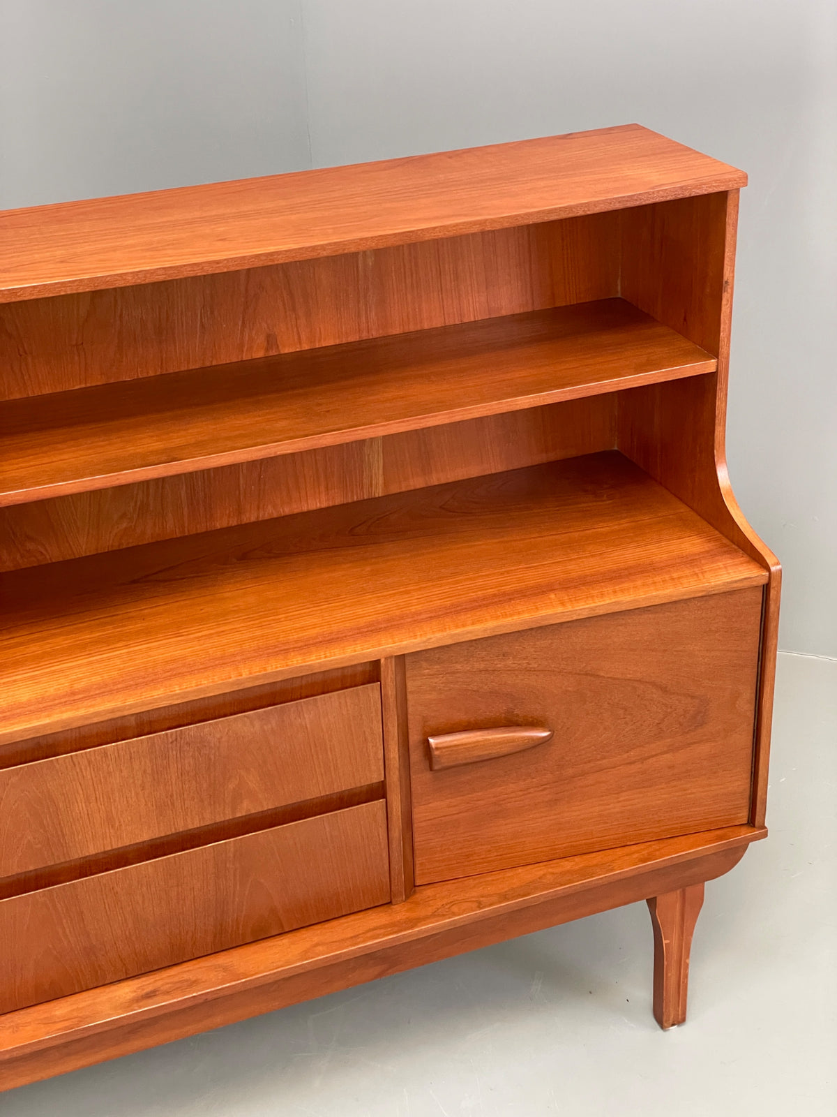 Vintage Teak Highboard Sideboard By Jentique 1960s Mid Century Shelving EB13115