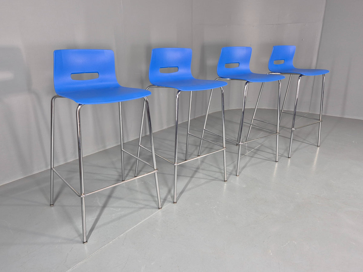 4 Bar Stools Modern Design Allermuir Casper Blue Chromed Steel Frame EB12999