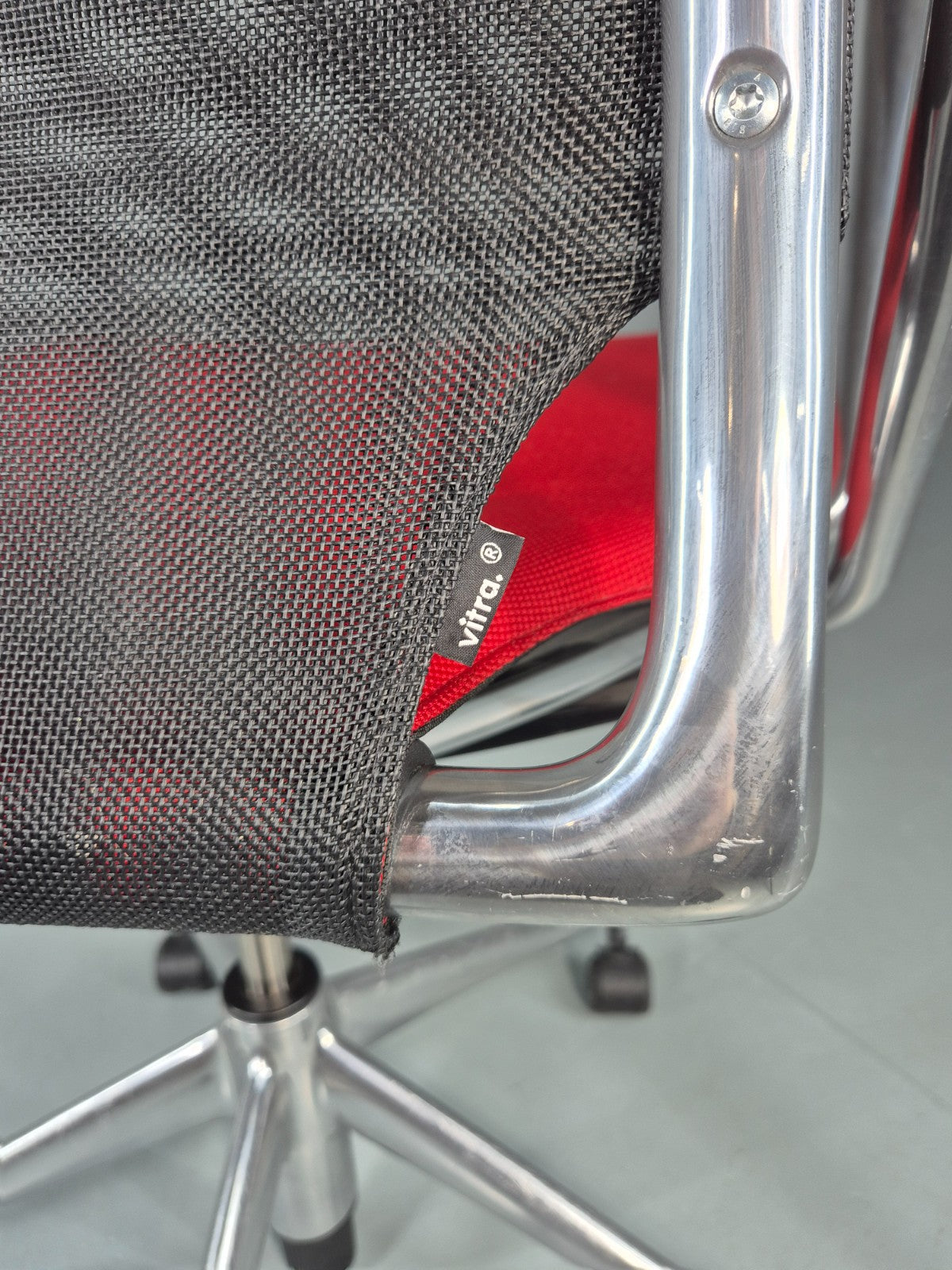 Vintage Vitra Media Office Chair Red and Black EB12256