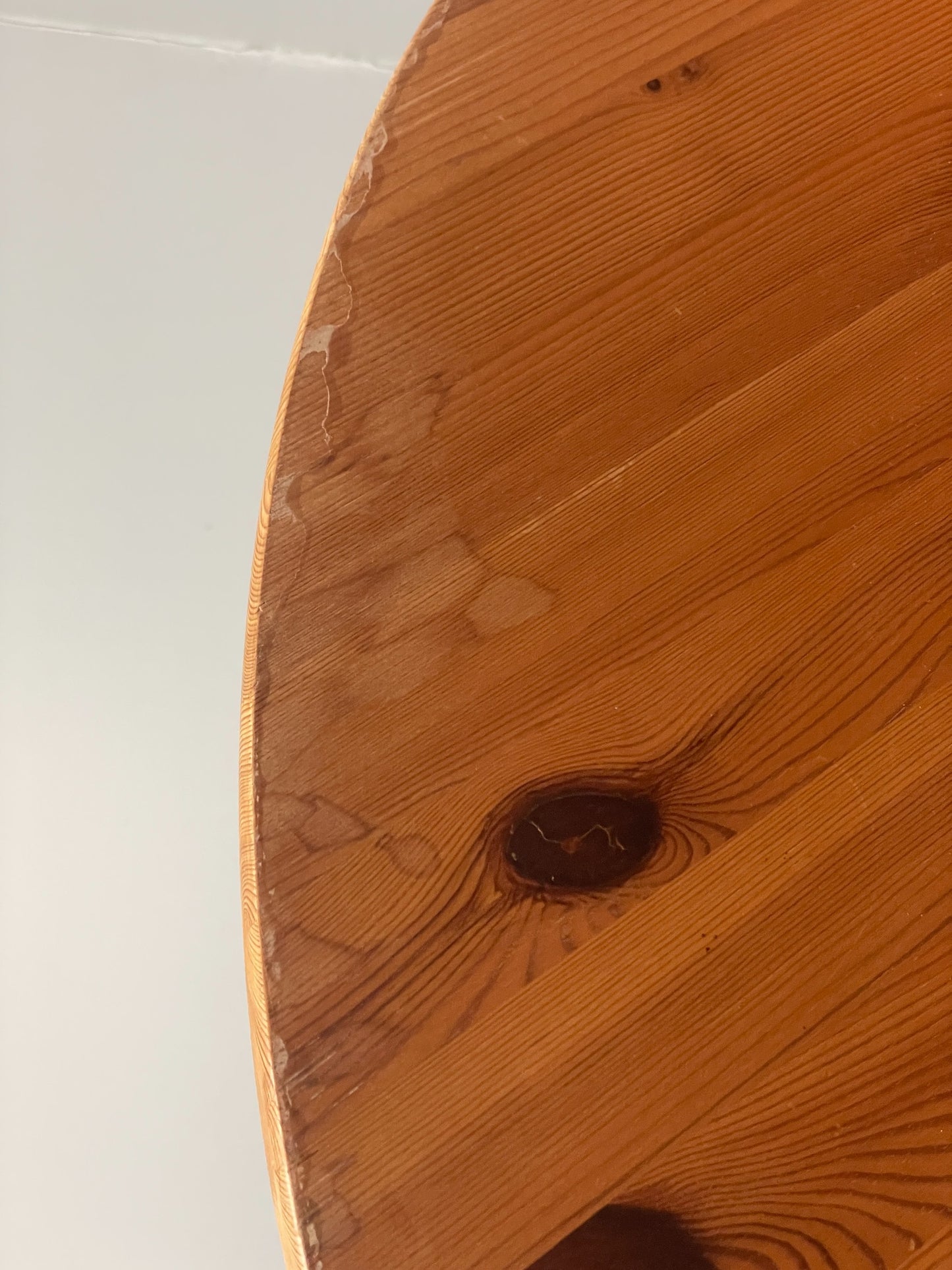 Vintage Pine Coffee Table Round Solid 1970s Wilhelmsson Style Swedish EB10823