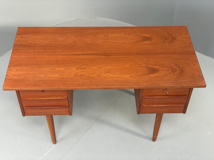 Vintage Danish Teak Desk Mid Century Retro Drawers Beech Legs EB12334