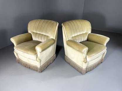 EB5505 Pair Danish 1970s, Green Lounge Chair, Vintage, Retro Tassels Kitsch VCLO