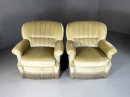 EB5505 Pair Danish 1970s, Green Lounge Chair, Vintage, Retro Tassels Kitsch VCLO