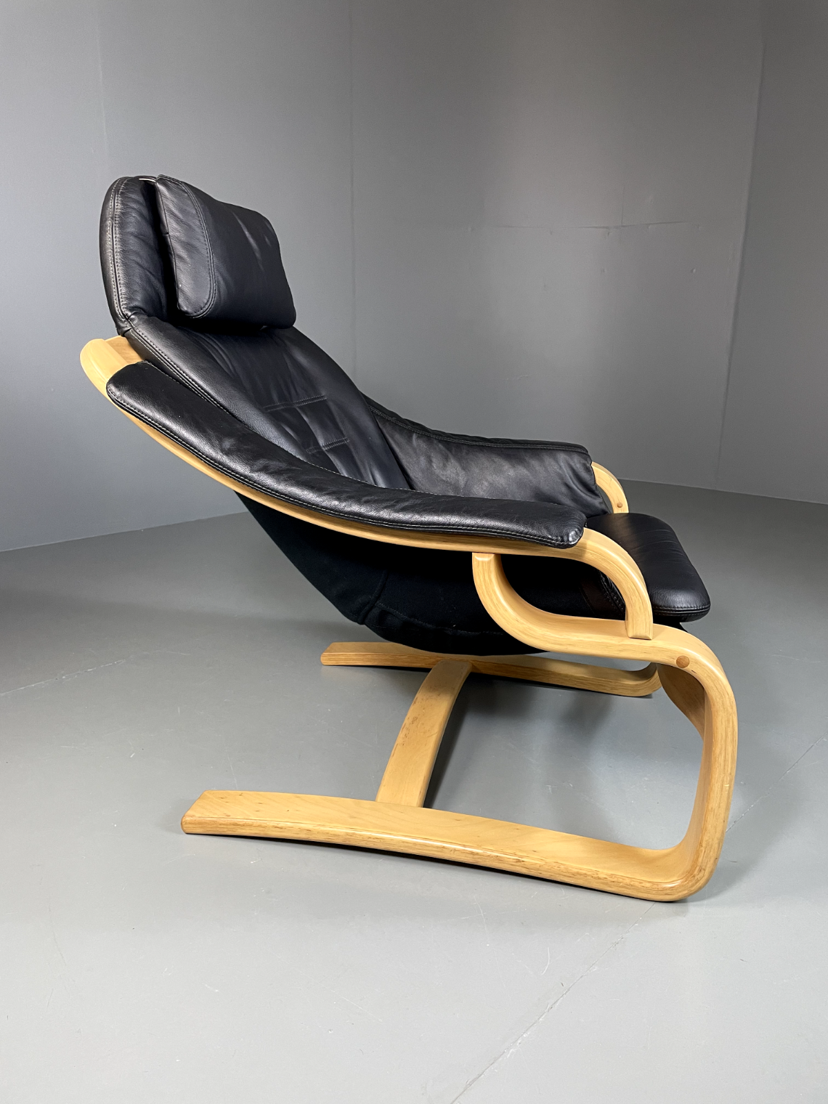 EB5333 Vintage Danish Leather Skippers Lounge Chair, Apollo style, Retro, MBEN