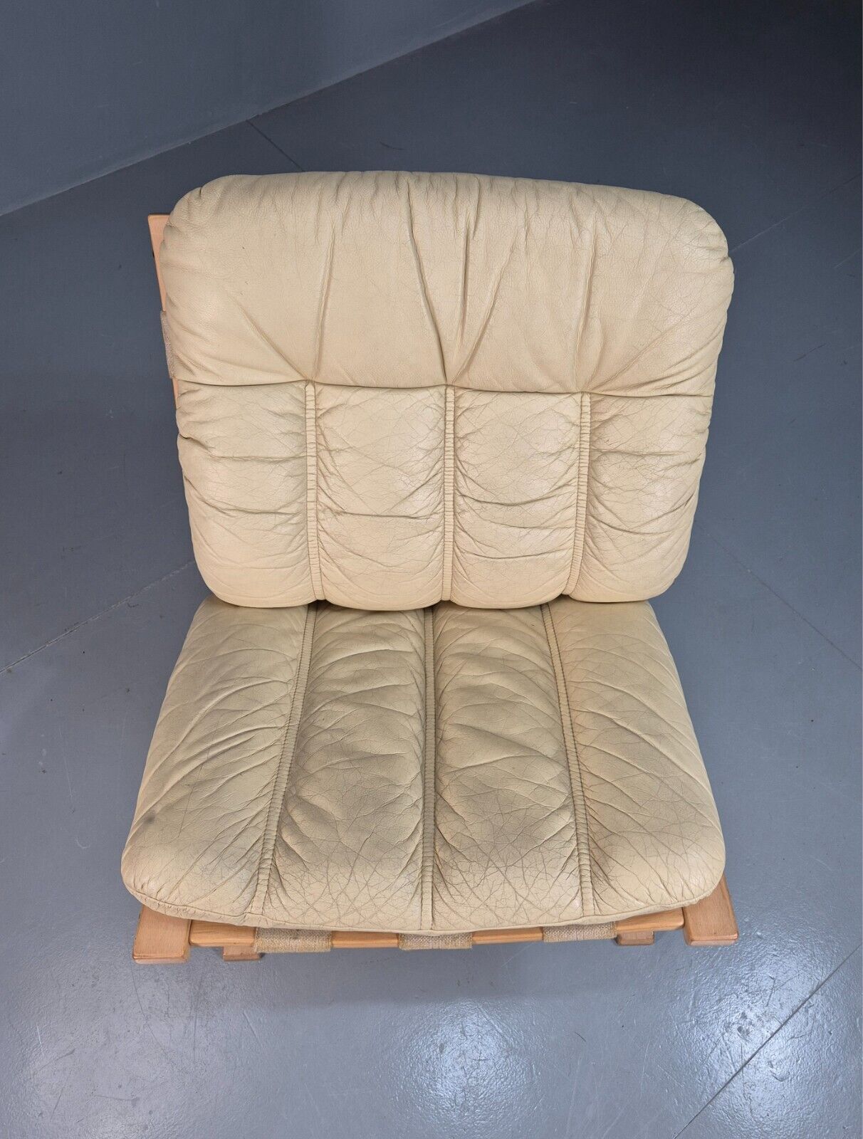 Vintage Danish Lounge Chair Beige Leather Bentwood Skyline Retro MCM EB5377 MBEN